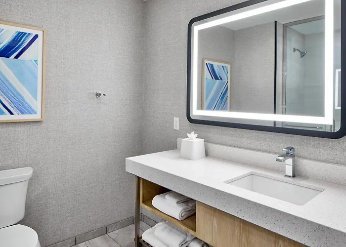 Embassy By Hilton Hotel 4*