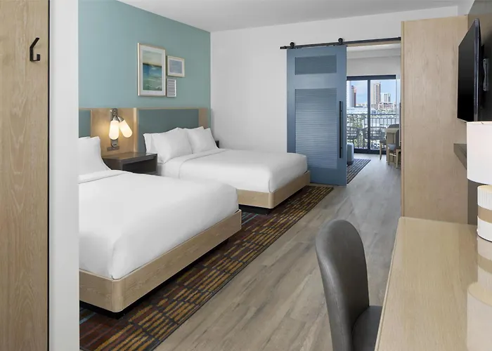 Hotel Embassy By Hilton 4*